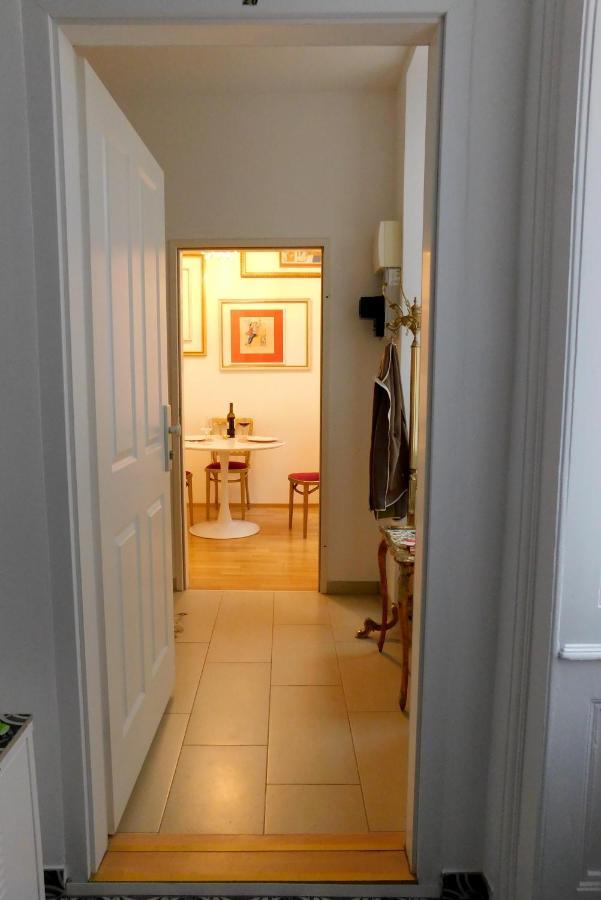 Ruhige, Ganze Wohnung Sissi In Zentrumsnahe Viena Exterior foto